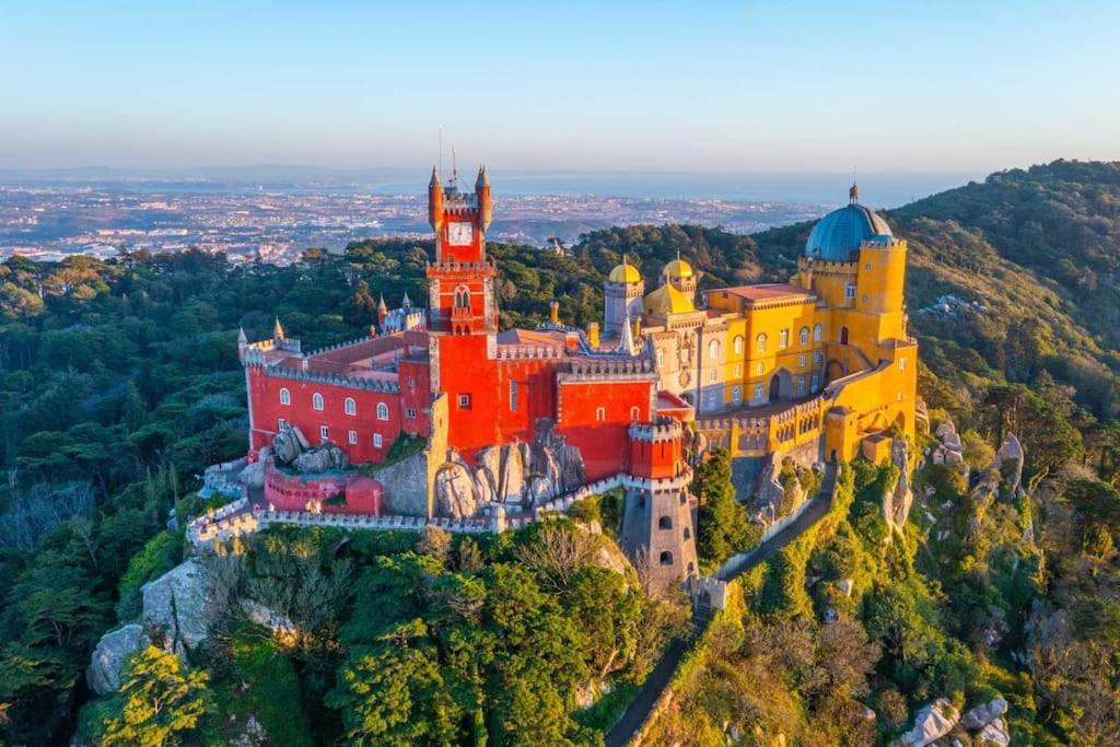 Unique Luxurious 17-Century Smart Chapel In Historical Center - Sintra Wow别墅 外观 照片